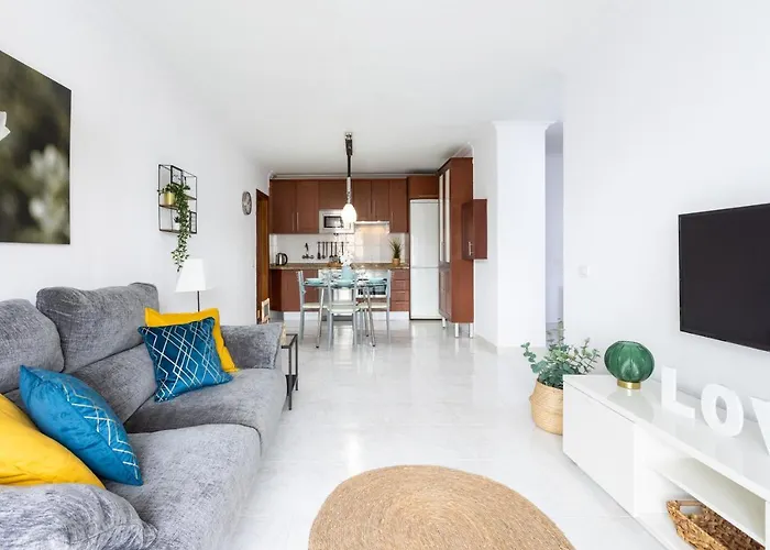 Home2book Bright Center Cruz, Wifi *