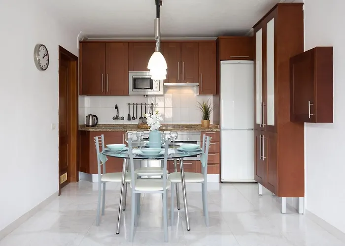 Home2book Bright Center Cruz, Wifi * Santa Cruz de Tenerife