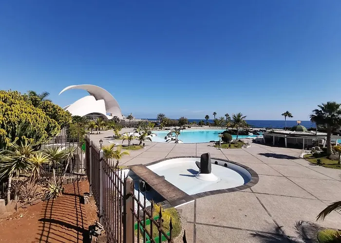 Home2book Bright Center Cruz, Wifi * Santa Cruz de Tenerife